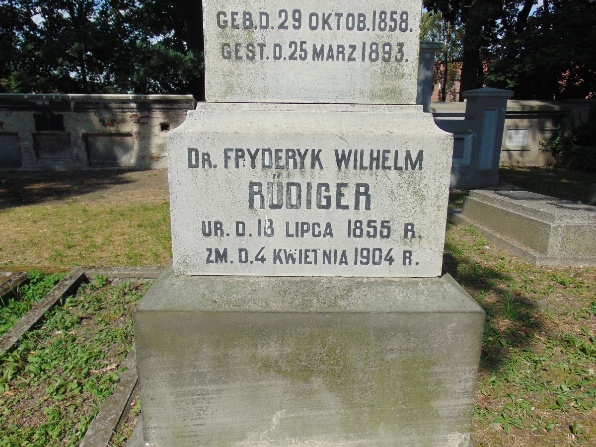 Grób Fryderyka Rüdigera na cmentarzu ewangelickim w Kaliszu