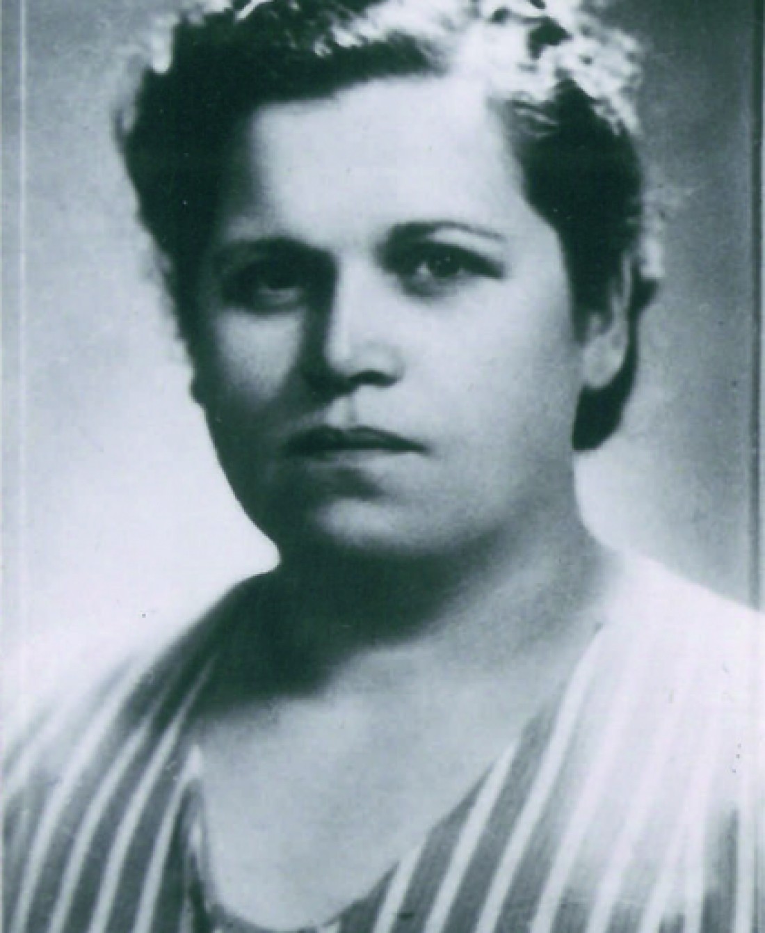  Julianna Bujakiewicz