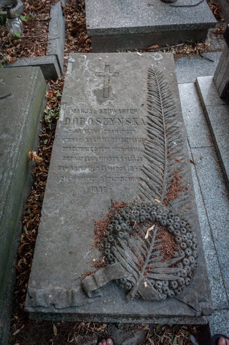 Grób Marii Doroszyńskiej na cmentarzu Miejskim w Kaliszu